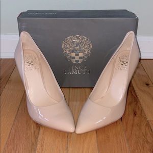 *SOLD* VINCE CAMUTO